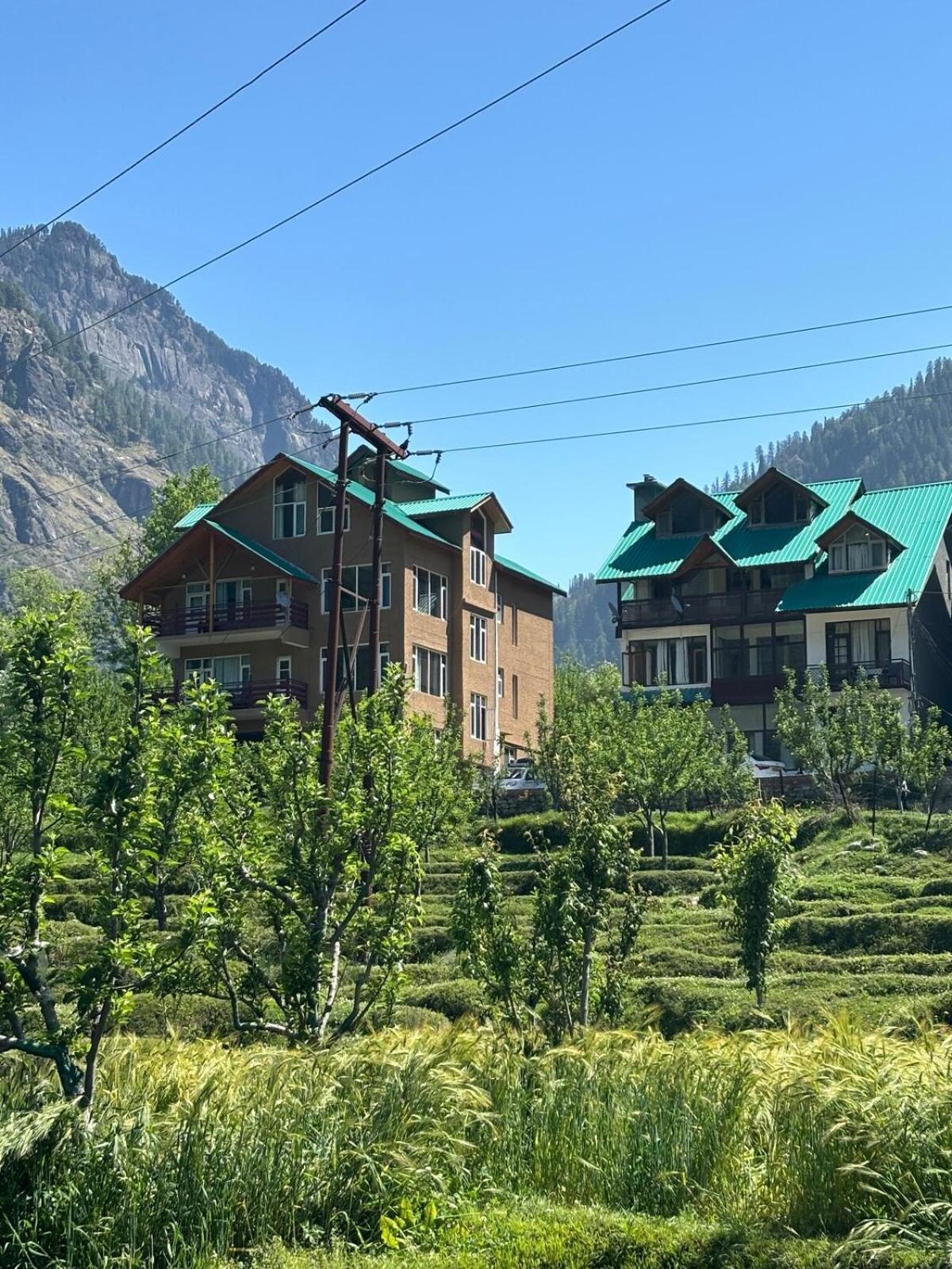 Villa Juniper Homes *